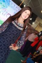 escort Kiara (23 лет, South Africa)