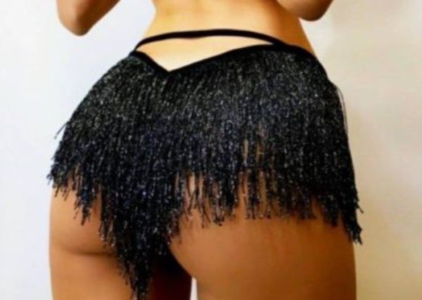 South Africa (All) cheap escort sells her body for ZAR 1500 per hour