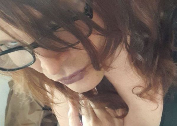 Beautiful escort elite girl VIOLET (Pretoria) will be your perfect company in South Africa