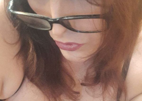 VIOLET is one of the best escort girls South Africa (Pretoria) has in store