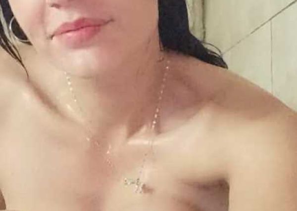 Cunnilingus from a lesbian prostitute Monique