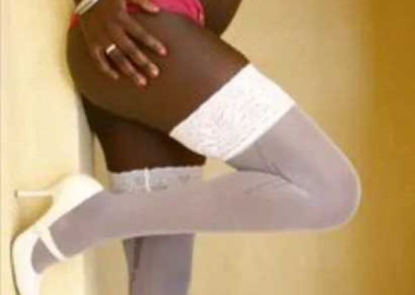 40 y.o. Naima (Pretoria) provides cheap escort service in South Africa