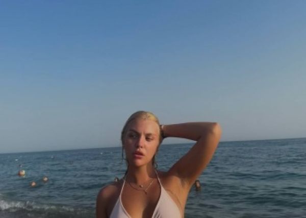 One of the best escorts South Africa (All) has to offer — Anna on SexoPretoria.com