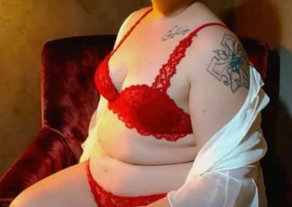 Local hooker is waiting for her clients on SexoPretoria.com