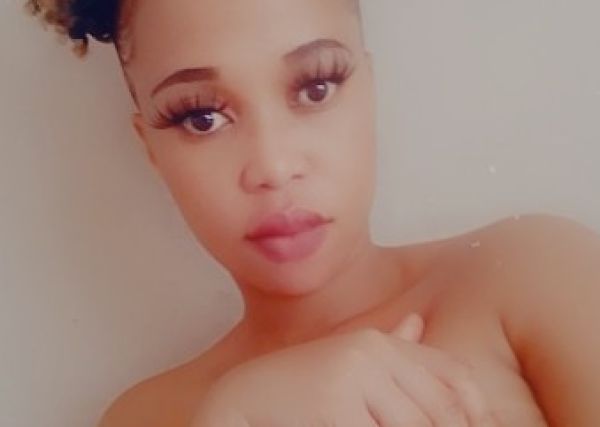 Enjoy South Africa (Pretoria) sex massage done by escort Tinny