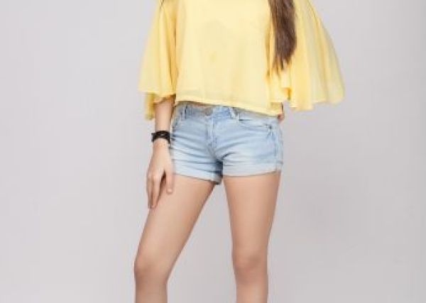 Cunnilingus from a lesbian prostitute Cindy Q 