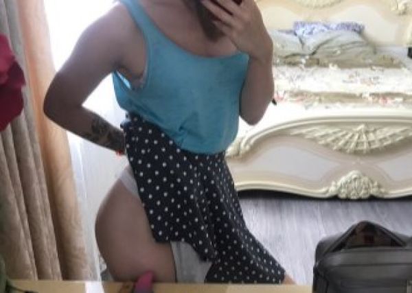 Petite escort South Africa (All) (weight: 57 kg; height: 170 cm)