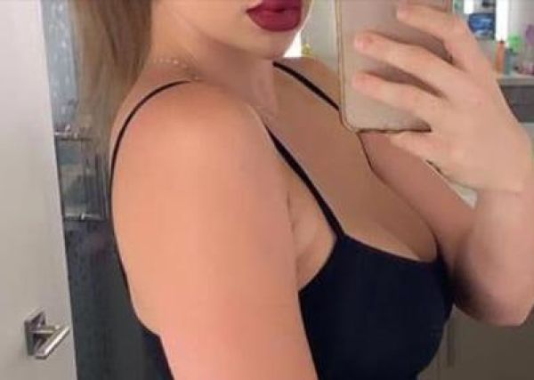 Alecia (Pretoria) is one of the cheap call girls in South Africa. Sex from ZAR 100 