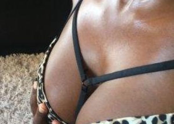 Cheap outcall prostitute in South Africa - 23 year-old Nissi (All) can meet you 24 7