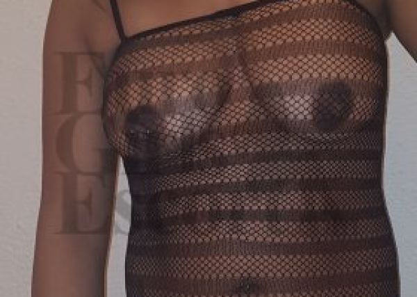 Brazilian escort in South Africa: Selina for OWO, ZAR 3500