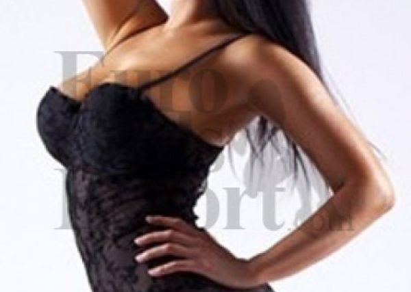Beautiful escort elite girl Karlita (Cape Town) will be your perfect company in South Africa