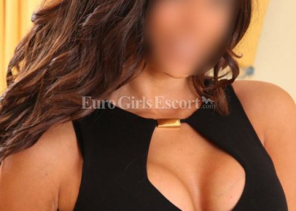 Book an escort in South Africa (Cape Town) for ZAR 7500 per hour