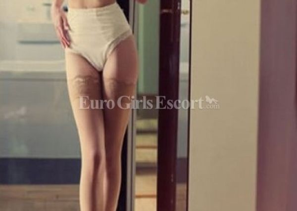 South Africa (Cape Town) ebony woman available for a sex date on SexoPretoria.com for ZAR 7500 per hour