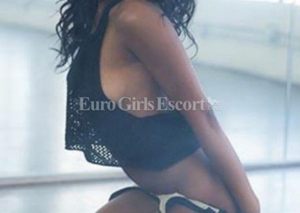 Independent massage escort in South Africa: Wathoni (Cape Town) — professional service from ZAR 0