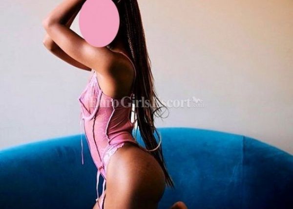 Escort service from South Africa (Cape Town) hooker Sarah: call 15615010433